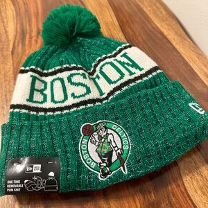 Boston Celtics New Era Kelly Green Sport Cuffed Knit Pom Beanie NWT!